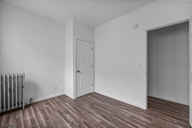 Foto del edificio - 268 Leslie St