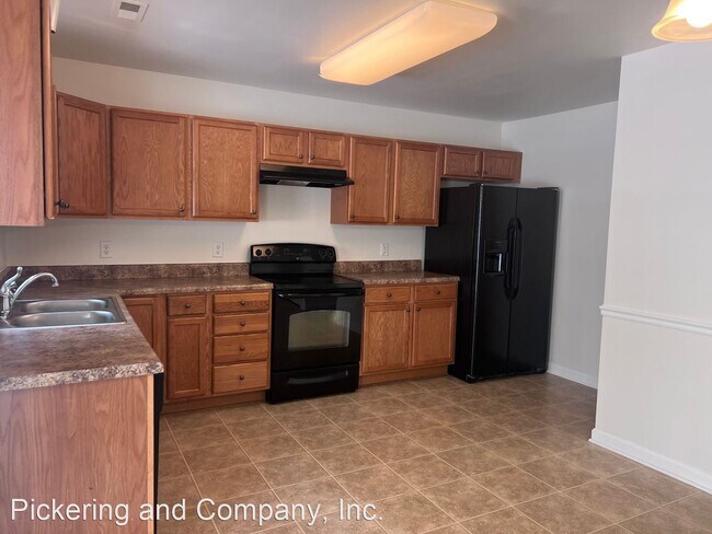 Building Photo - 3 br, 2.5 bath House - 4221 Youngstown Drive