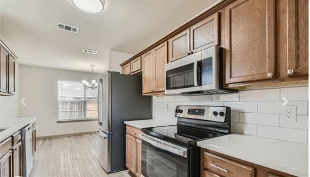 Foto del edificio - 86 Lilly Ln