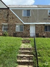 Building Photo - 4909 Chalgrove Ave