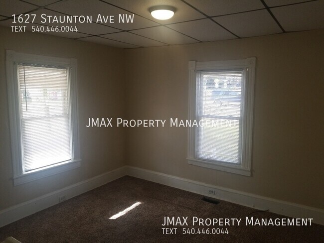 Building Photo - 1627 Staunton Ave NW
