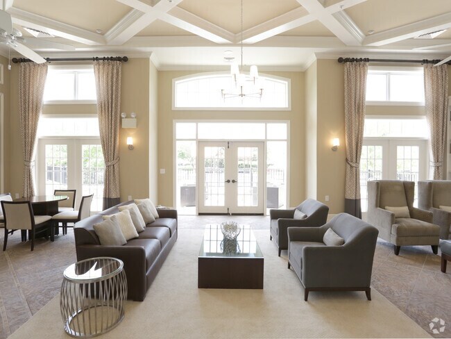 Main room in Clubhouse - 4112 Wessex Plz