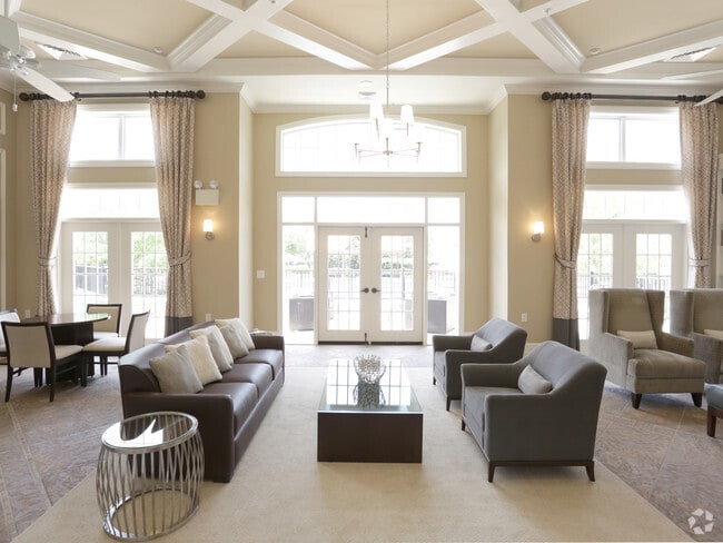 Main room in Clubhouse - 4112 Wessex Plz
