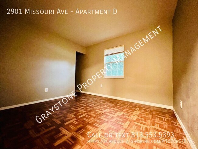 Foto del edificio - Stunning 2-bedroom, 1-bathroom apartment i...