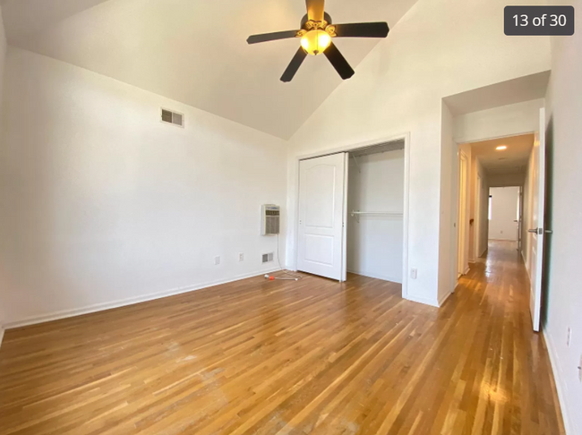 Foto del edificio - 1303 Mason Ave