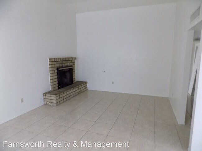 Foto del edificio - 3 br, 2 bath House - 19 W Concorda #101