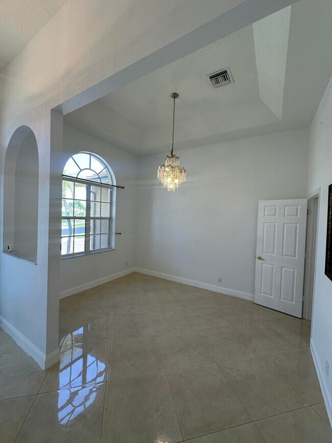 Building Photo - 21698 Abington Ct