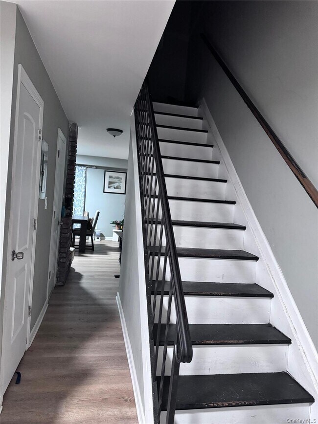 Foto del edificio - 213 Hill Rise