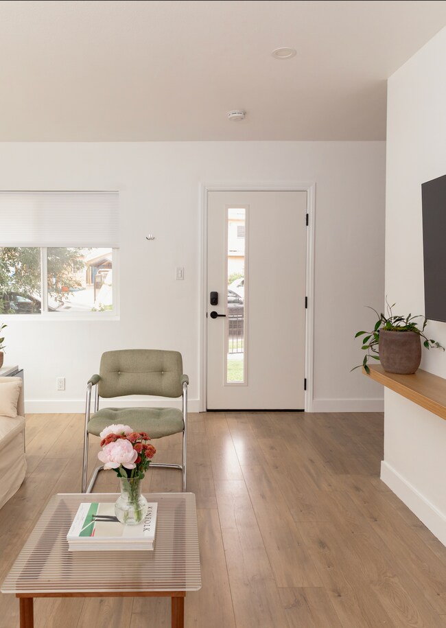 Foto del edificio - 2320 Ridgeview Ave