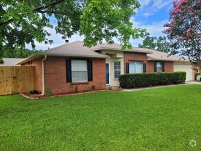 Building Photo - 9573 Brentwood Blvd