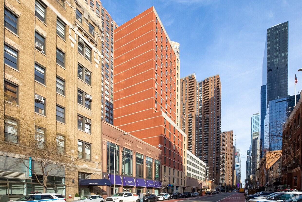 Primary Photo - 519 West 42nd Street