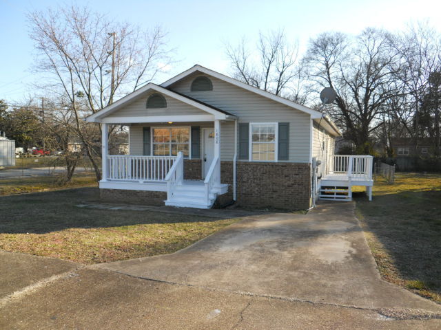 Building Photo - Highland Park 3 Bed