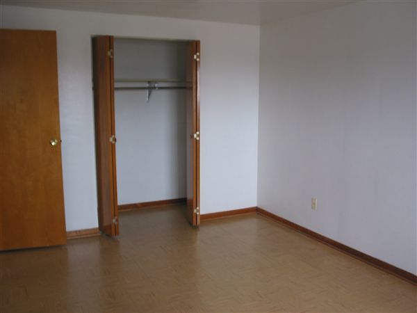 Foto del edificio - 461 Alberta Dr