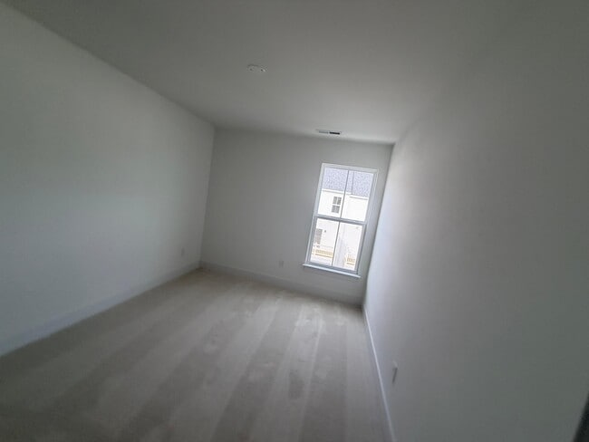 Foto del edificio - 15375 Sunray Aly