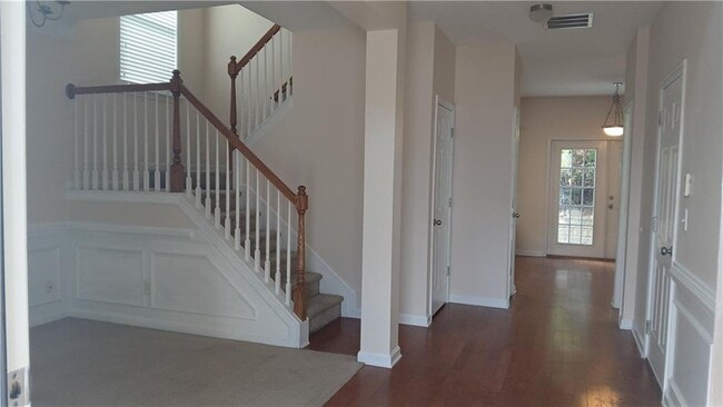 Foto del edificio - 5966 Haddon Pl SE