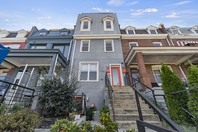 Photo - 2118 4th St NE Townhome