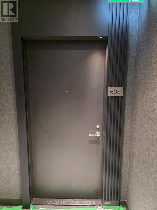 Building Photo - 120 Broadway Ave