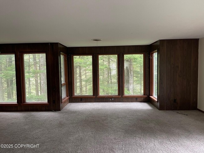 Building Photo - 772 Amundson Way