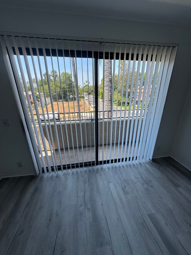 Foto del edificio - 4434 Fulton Ave