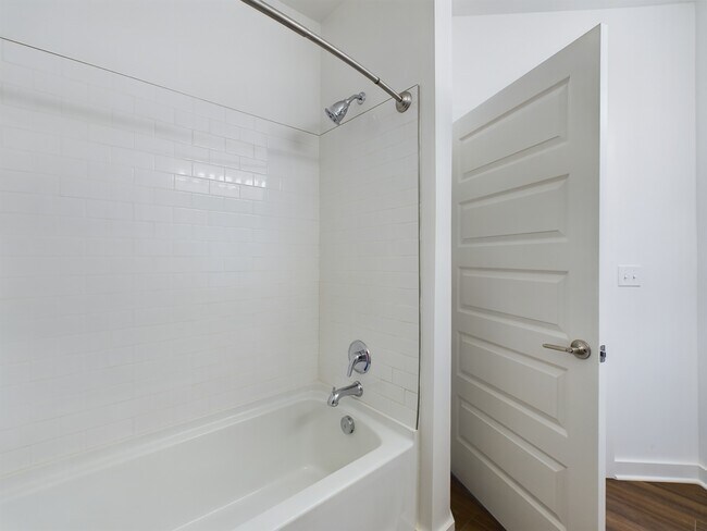 Bathroom 1 - Aurora St. Leon Apartments