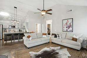 Building Photo - 1384 Lanvale Dr SW