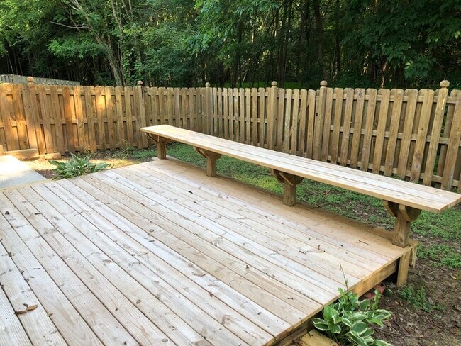 Foto del edificio - 4328 Pin Oak Dr