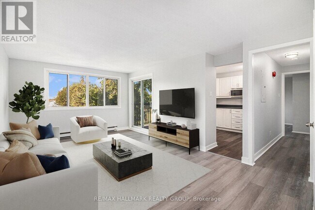 Photo du bâtiment - 6470 Bilberry Dr