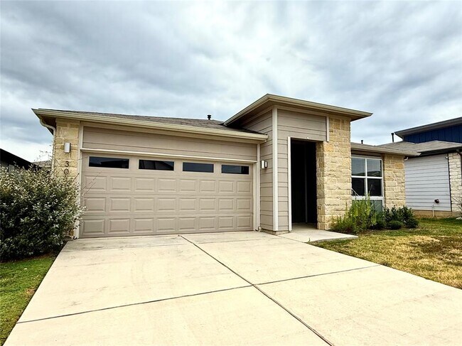 Foto del edificio - 3013 Louris Ln