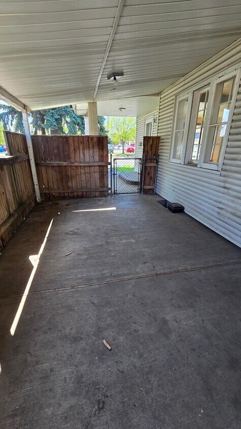Foto del edificio - Lovely 3 bed 2 bath home in North Spokane
