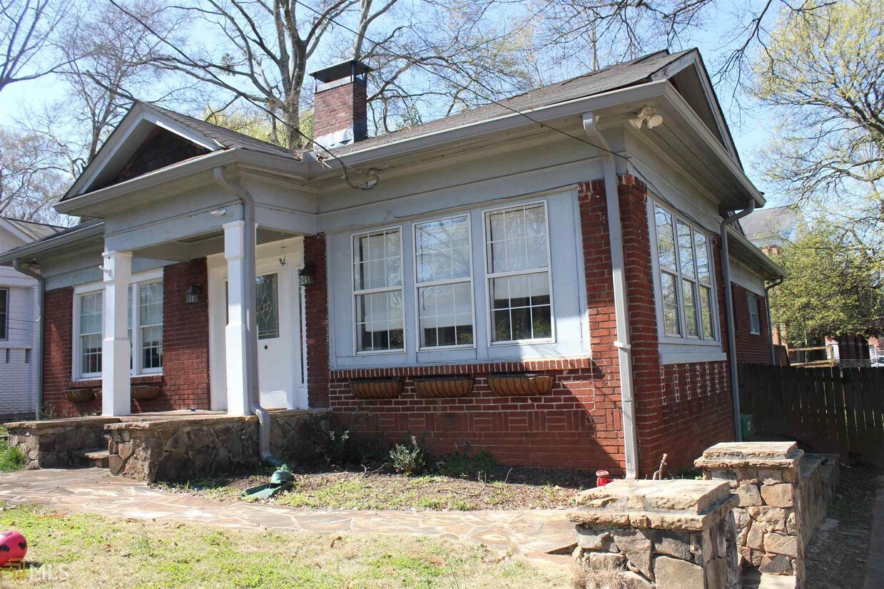 Primary Photo - 115 Cambridge Ave