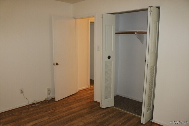 Foto del edificio - 2923 McManaway Dr