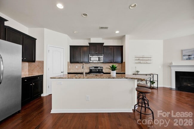 Building Photo - 18448 W Catawba Ave