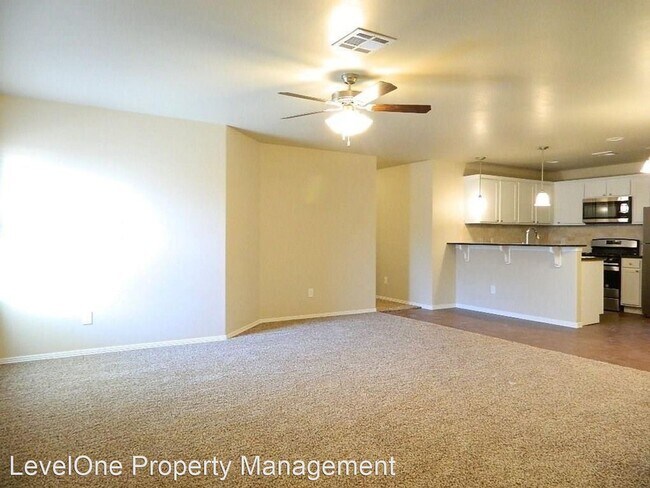 Foto del edificio - 4 br, 2 bath House - 217 Saint Charles Way