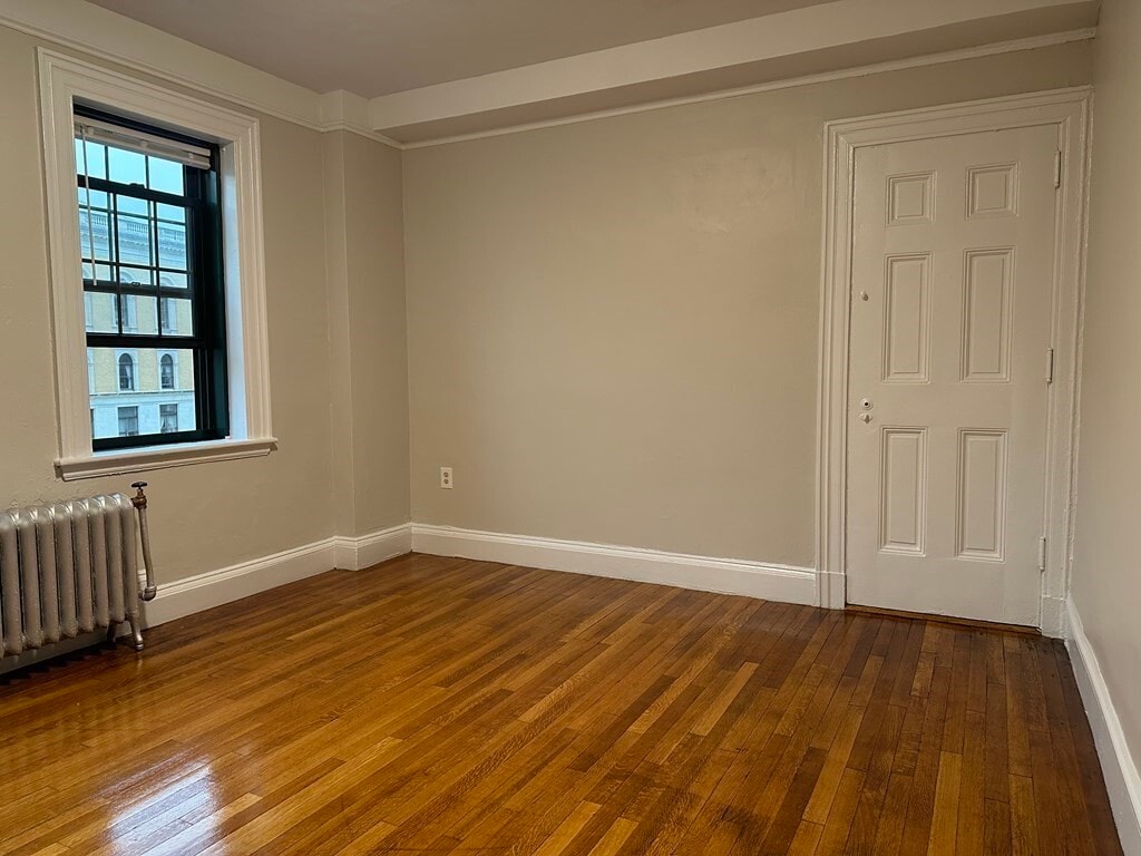 124 Bowdoin St Unit 44, Boston, MA 02108 Room for Rent in Boston, MA