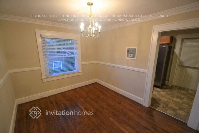 Building Photo - 1760 Merriman Ave