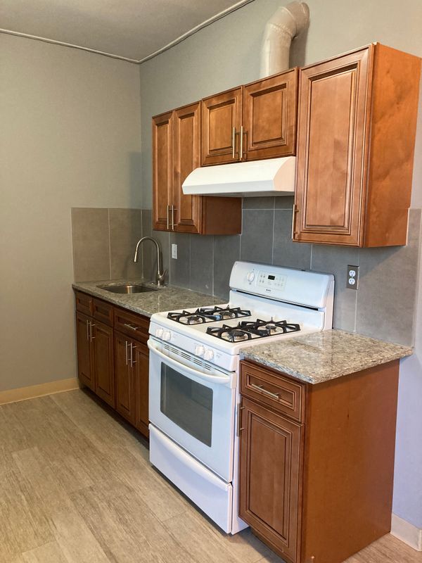 Foto del edificio - 133 Gregory Ave