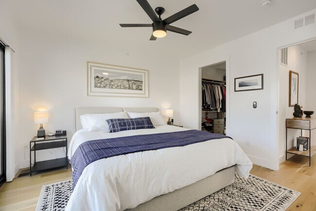 Foto del edificio - 2465 Walnut St