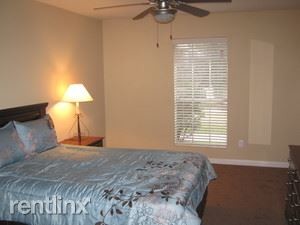 Foto del edificio - 14400 Highway 59 N