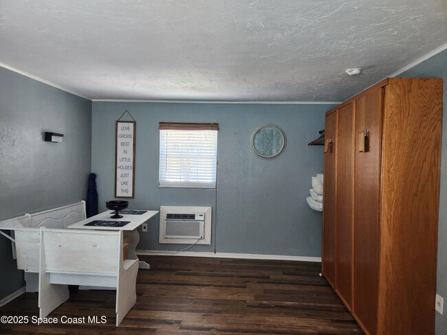 Building Photo - 390 W Cocoa Beach Causeway