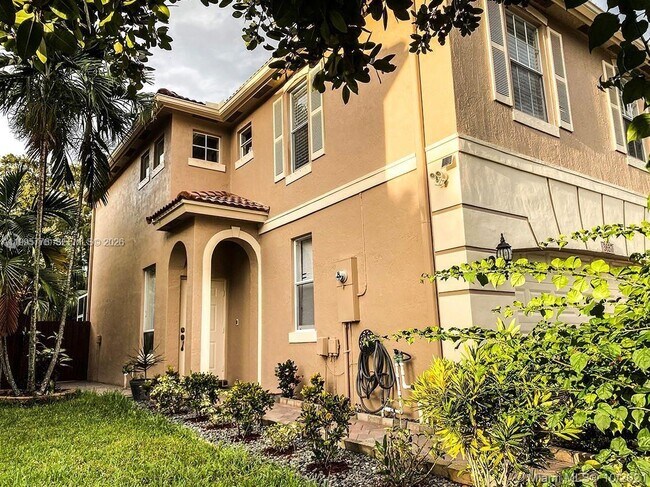 Foto del edificio - 3657 Asperwood Cir