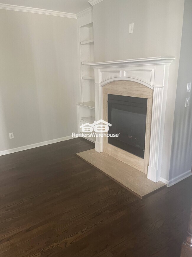 Foto del edificio - 1213 Discover Green Ln