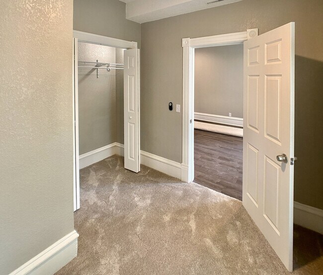 Foto del edificio - 258 S Pearl St