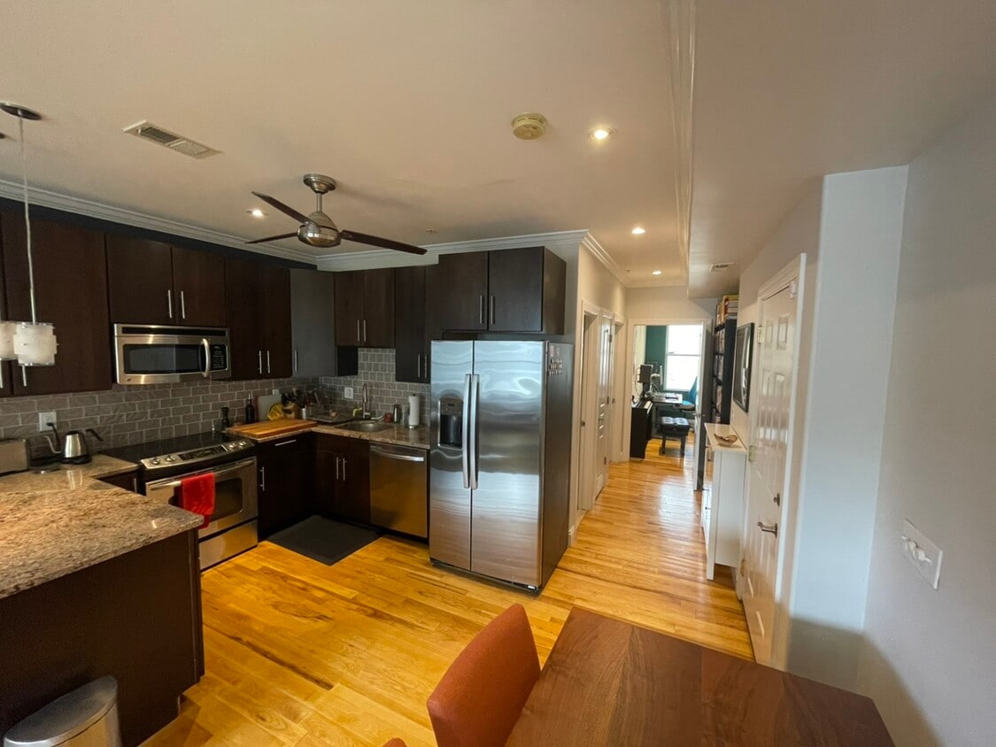 Foto del edificio - 2650 15th St NW