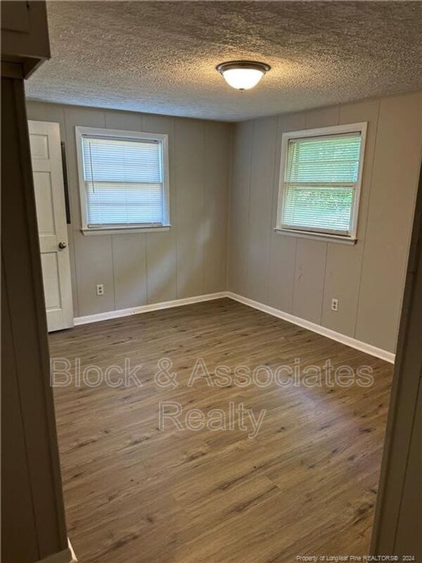 Building Photo - 2102 Nickey Avenue