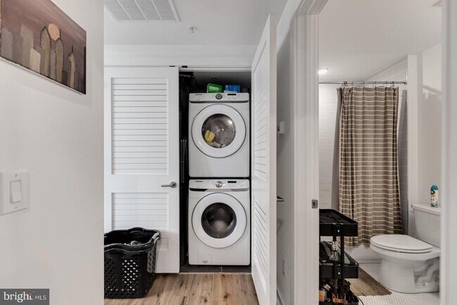 Foto del edificio - 304 Master St