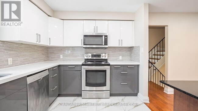 Photo du bâtiment - 250 Bridletowne Cir