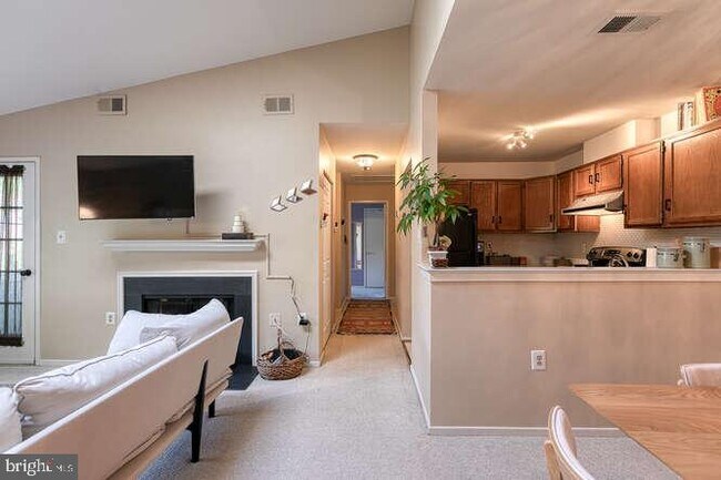 Building Photo - 7806 Harrowgate Cir