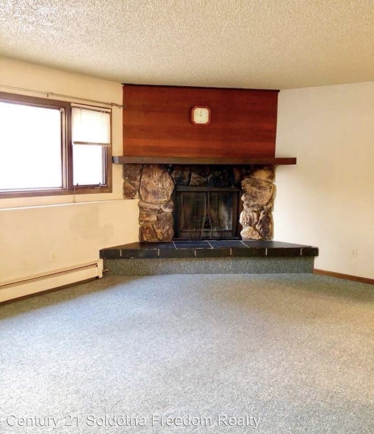 1207 4th Ave, Kenai, AK 99611 Condo for Rent in Kenai, AK