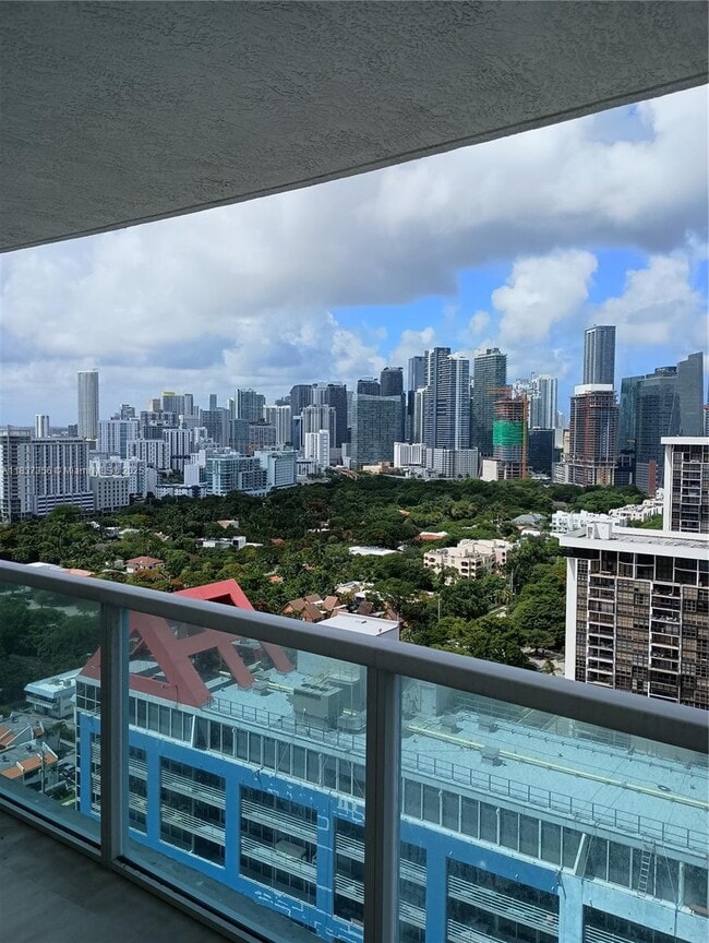 Building Photo - 2101 Brickell Ave