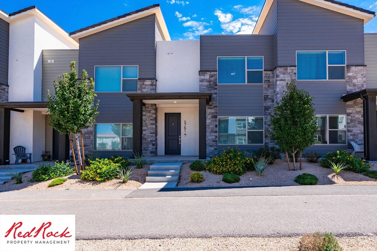 Primary Photo - Pet Friendly Almost New 3 Bedroom Home in ...